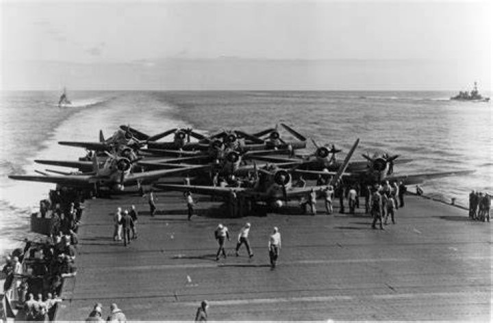 How many pilots were lost at Midway?